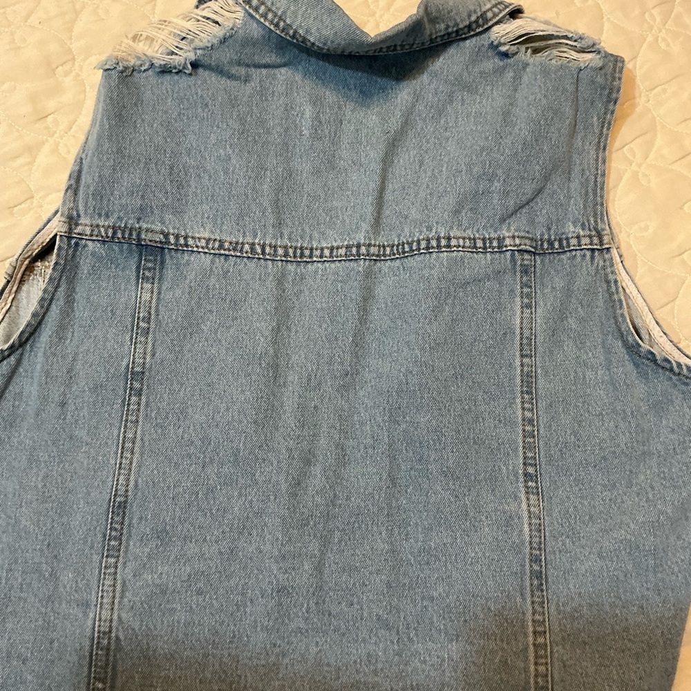 Fashion Nova Light Wash Ripped Denim Vest - Picture 4 of 5